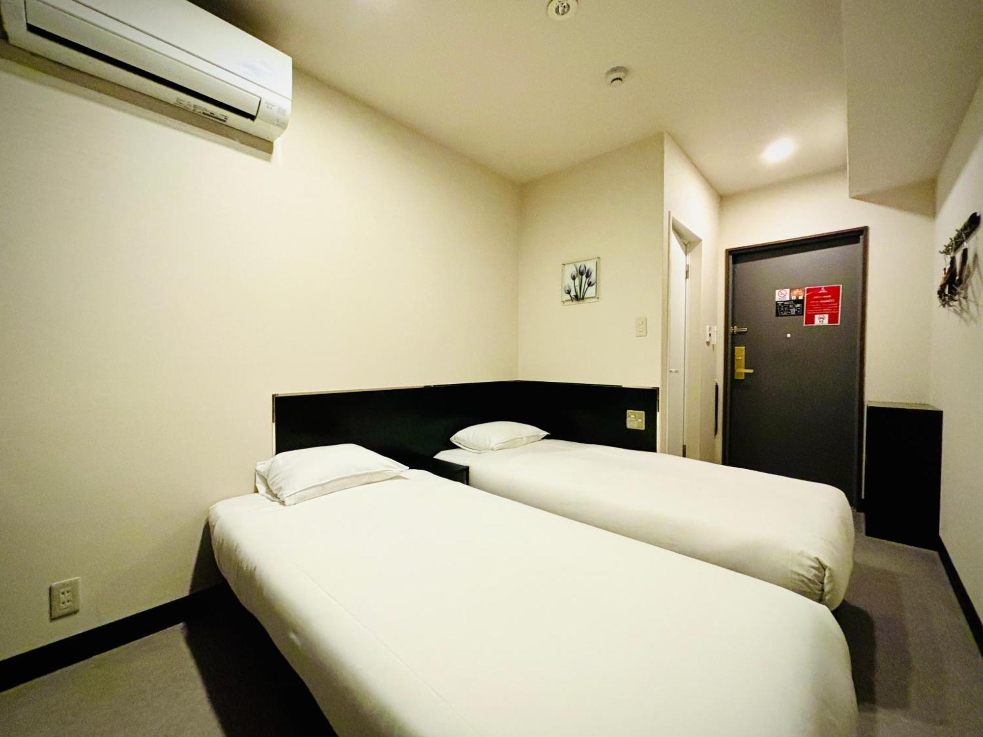 嵐 Hotel Arashi 難波店 Namba โอซาก้า ภายนอก รูปภาพ